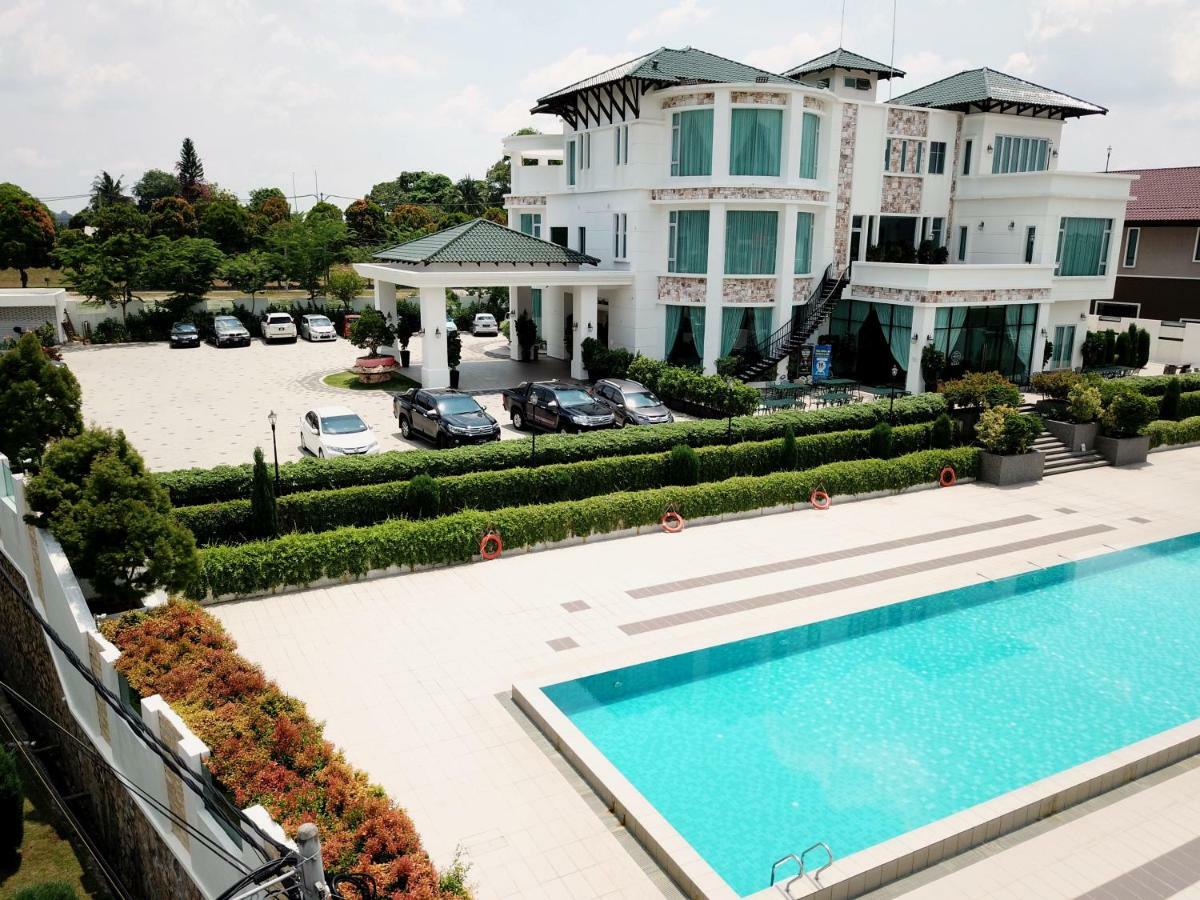 Отель Casa Bianca Клуанг Экстерьер фото
