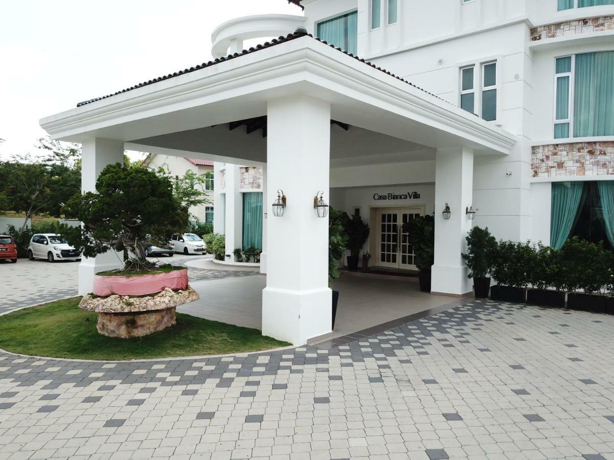 Отель Casa Bianca Клуанг Экстерьер фото